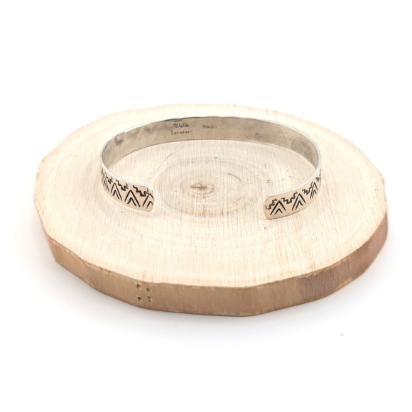 Navajo Sterling Silver Cuff Bracelet Hand stamped NA Jewelry Sz 7.125 in. ** - Picture 11 of 11